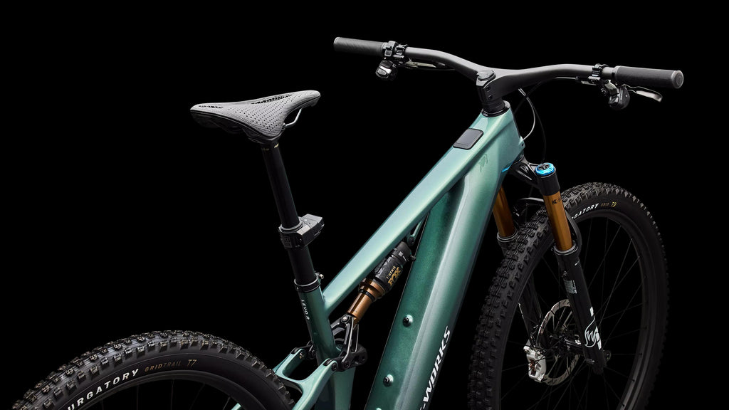 S-Works Turbo Levo R (2026) — Gloss Premium Fjord Metallic / White — detail 130