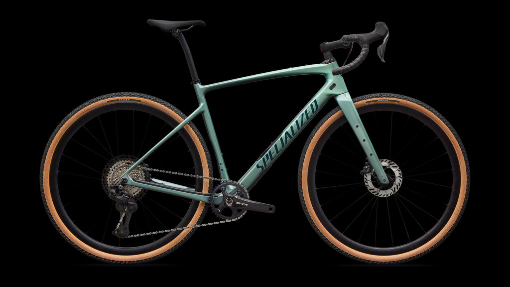 Diverge 4 Expert - Shimano GRX Di2 (2026) — Fjord Metallic/Emerald Metallic — side view