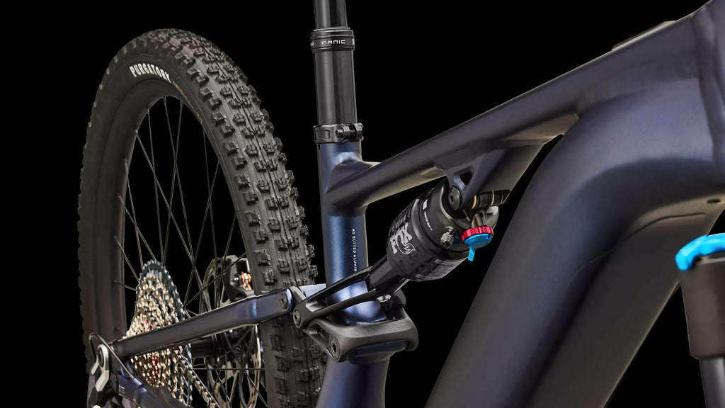 Turbo Levo R Comp Alloy (2027) — Satin Metallic Deep Marine / Shadow Silver — detail 60