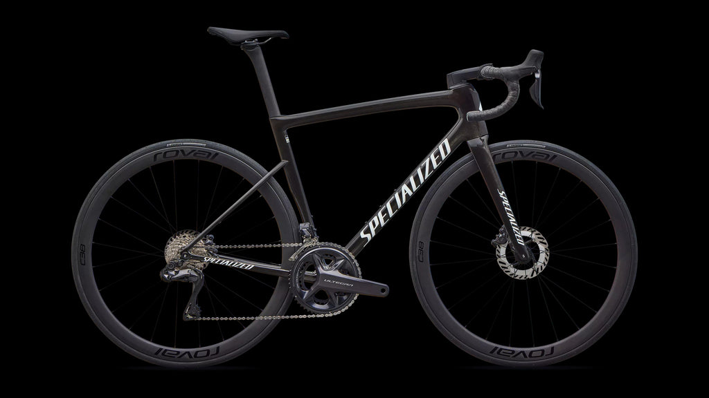 Tarmac SL8 Expert - Shimano Ultegra Di2 (2026) — Gloss Obsidian Metallic / 25% Cqv Reflex Super Red Pearl Over White — side view