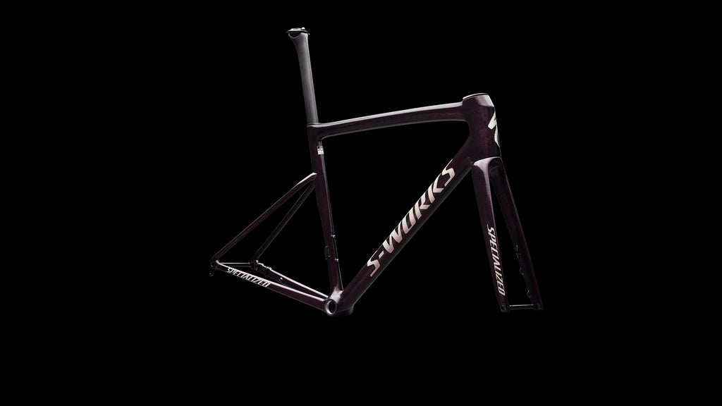 S-Works Tarmac SL8 Frameset - FACT 12r Carbon (2026) — Gloss Carbon / Bordeaux Metallic + Nebula Directional Brush / Pearl Over White — detail 50