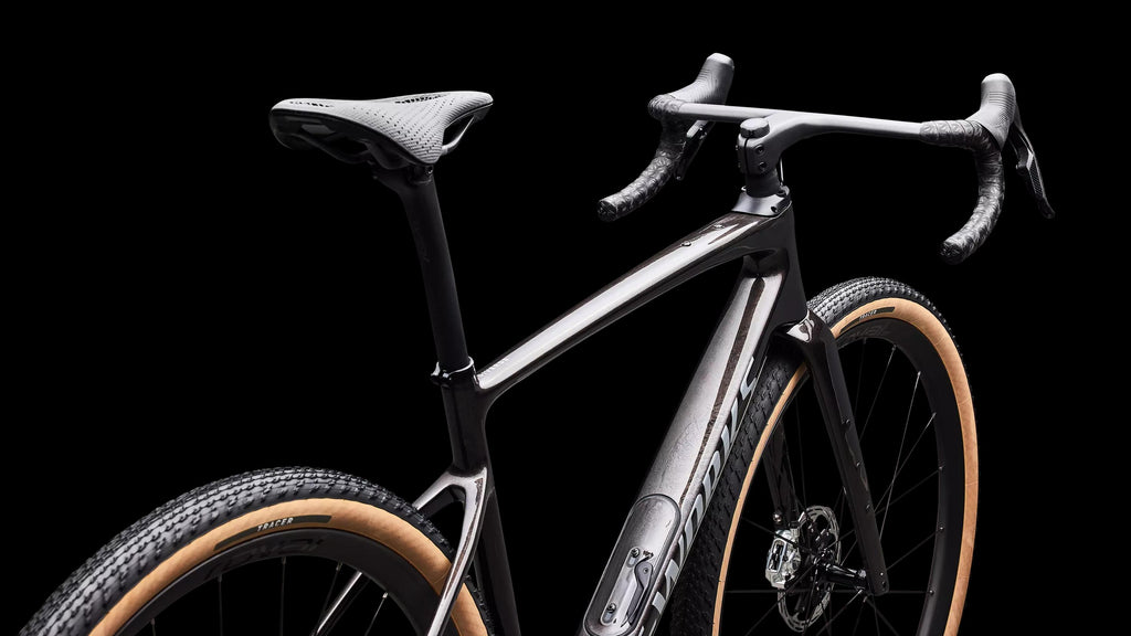 S-Works Diverge 4 - SRAM RED XPLR (2027) — Warm Smoke Metallic/Carbon Silver Dust — detail 100