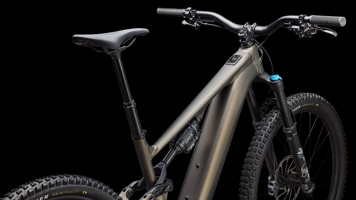 Turbo Levo 4 Comp Alloy (2026) — Satin Gunmetal / Obsidian — detail 40