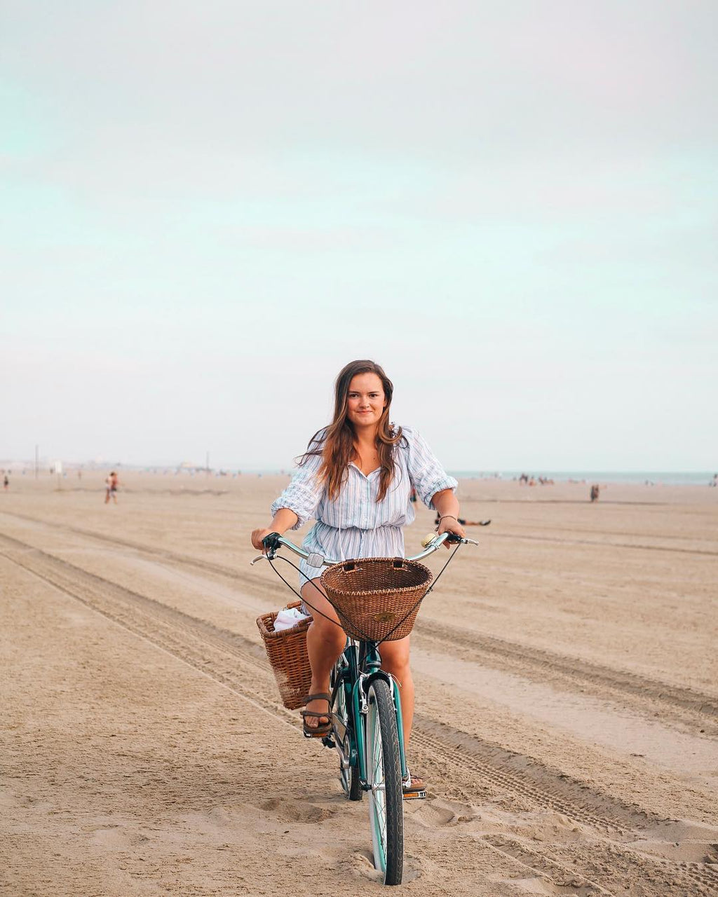 sixthreezero EVRYjourney Women's 26" 7 Speed Steel Step-Through Touring Hybrid Bicycle — product view 86