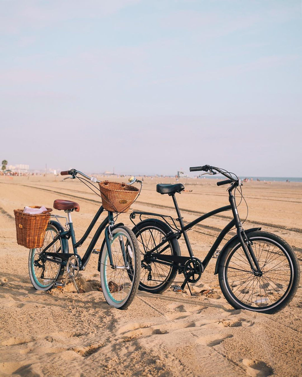 sixthreezero EVRYjourney Men's 26" 21 Speed Steel Sport Hybrid Cruiser Bicycle — product view 70