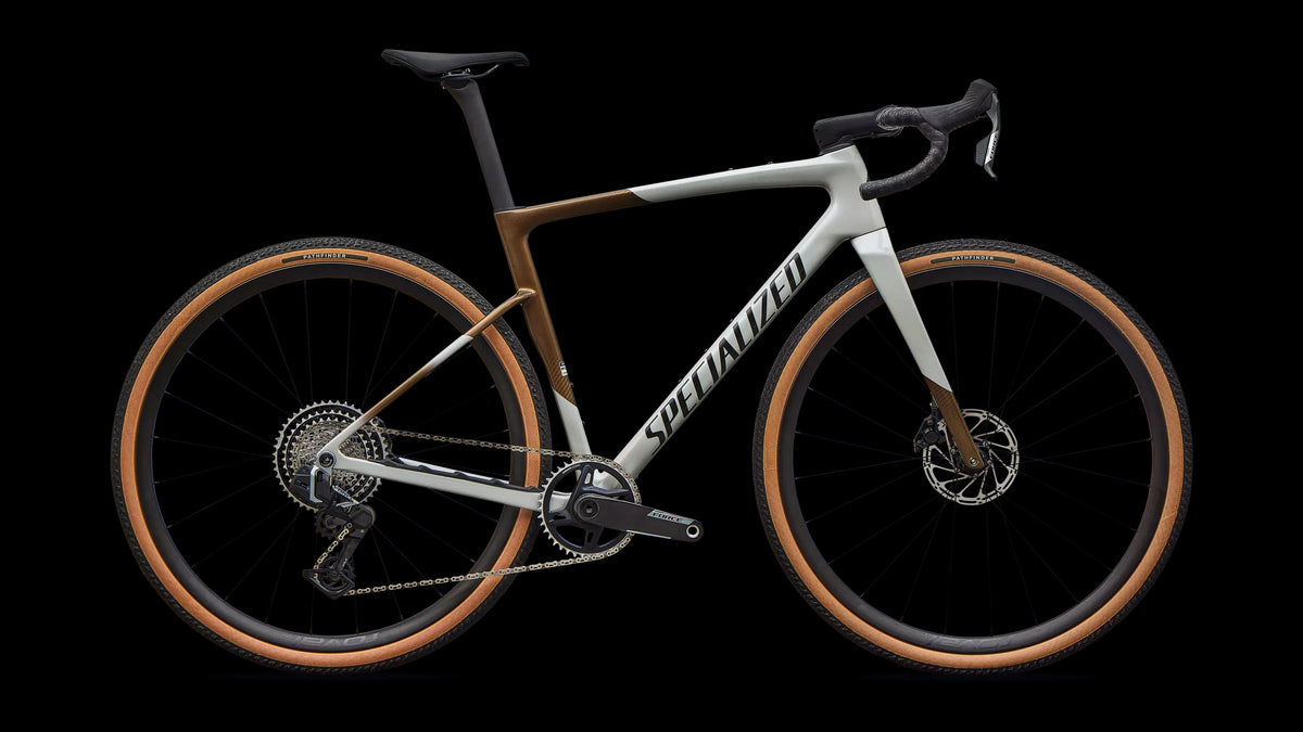 Crux 5 Expert - SRAM Force XPLR (2027) — Burnt Gold/Dolomite Metallic/Obsidian Metallic — side view