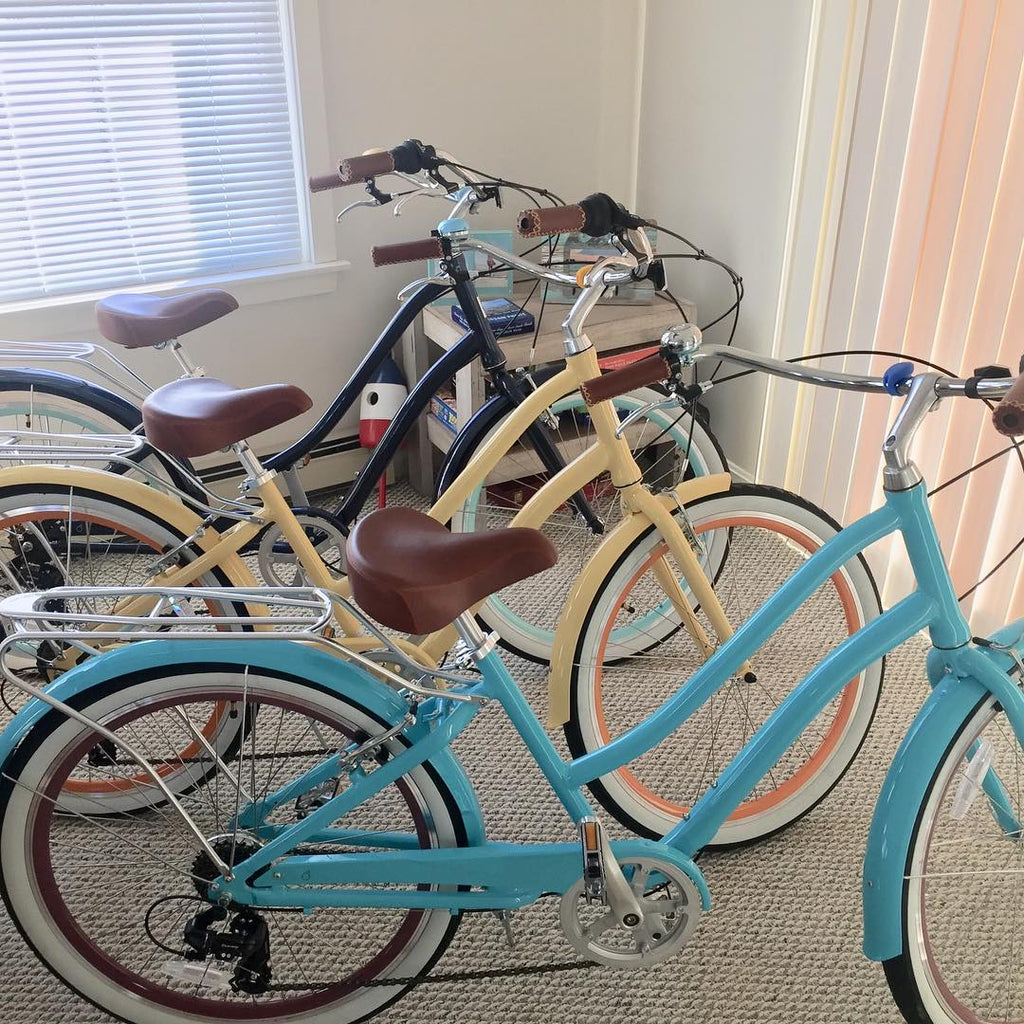 sixthreezero EVRYjourney Women's 26" 7 Speed Steel Step-Through Touring Hybrid Bicycle — product view 92