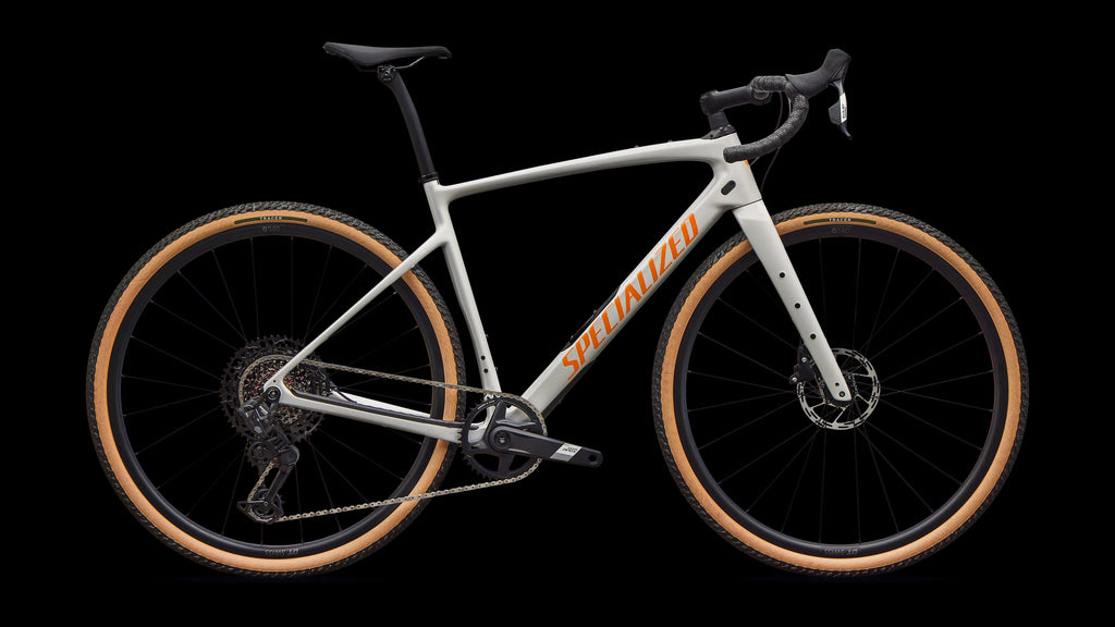 Diverge 4 Comp Carbon - SRAM Apex AXS/S1000 (2026) — Dolomite Metallic/Orange Zest — side view