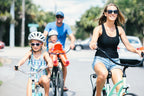 sixthreezero Around the Block Women's 24" 21 Speed Beach Cruiser Bicycle with Rear Rack — product view 17