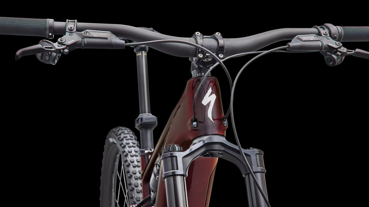 Turbo Levo R Pro (2027) — Gloss Black Red Chameleon / Dolomite — detail 50