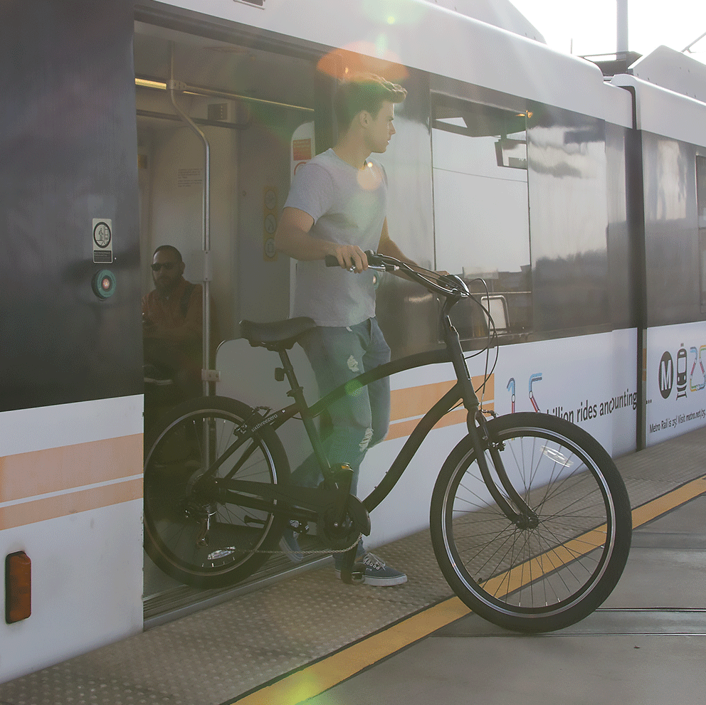 sixthreezero EVRYjourney Men's 7 Speed Touring Hybrid Bike — product view 61