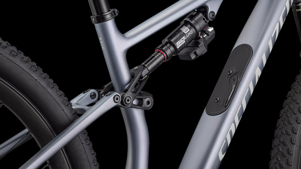 Epic 8 Pro - SRAM X0 AXS, RockShox Ultimate Flight Attendant (2026) — Glacial Metallic Pearl / Metallic White Silver — detail 70