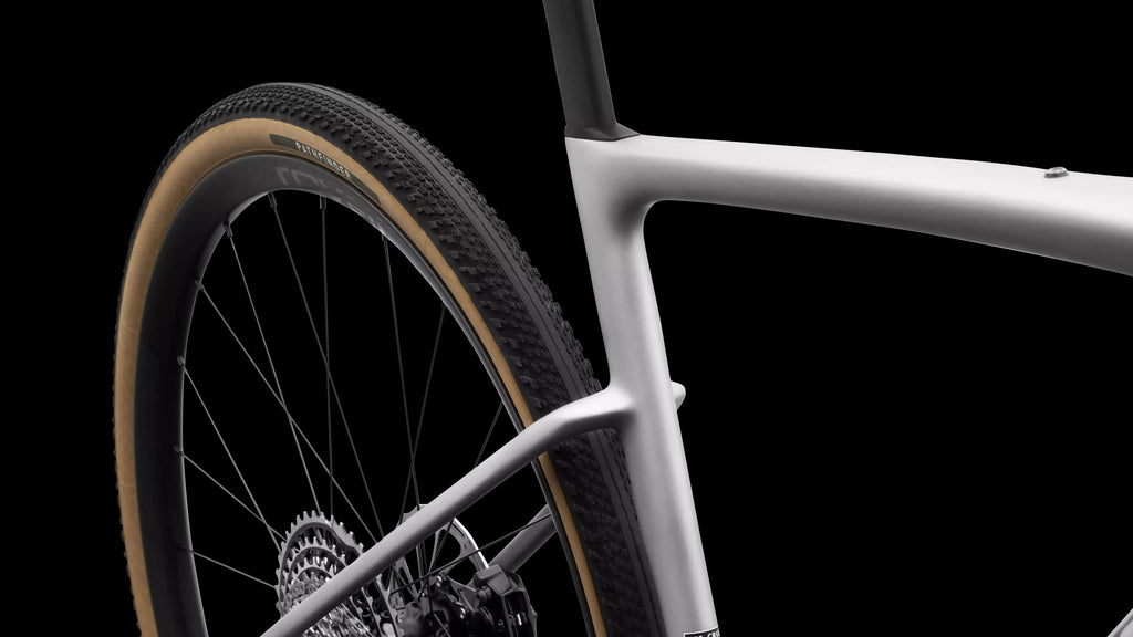 Crux 5 Expert - SRAM Force XPLR (2027) — Shadow Silver/Obsidian Metallic — detail 60