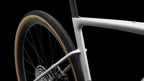 Crux 5 Expert - SRAM Force XPLR (2027) — Shadow Silver/Obsidian Metallic — detail 60