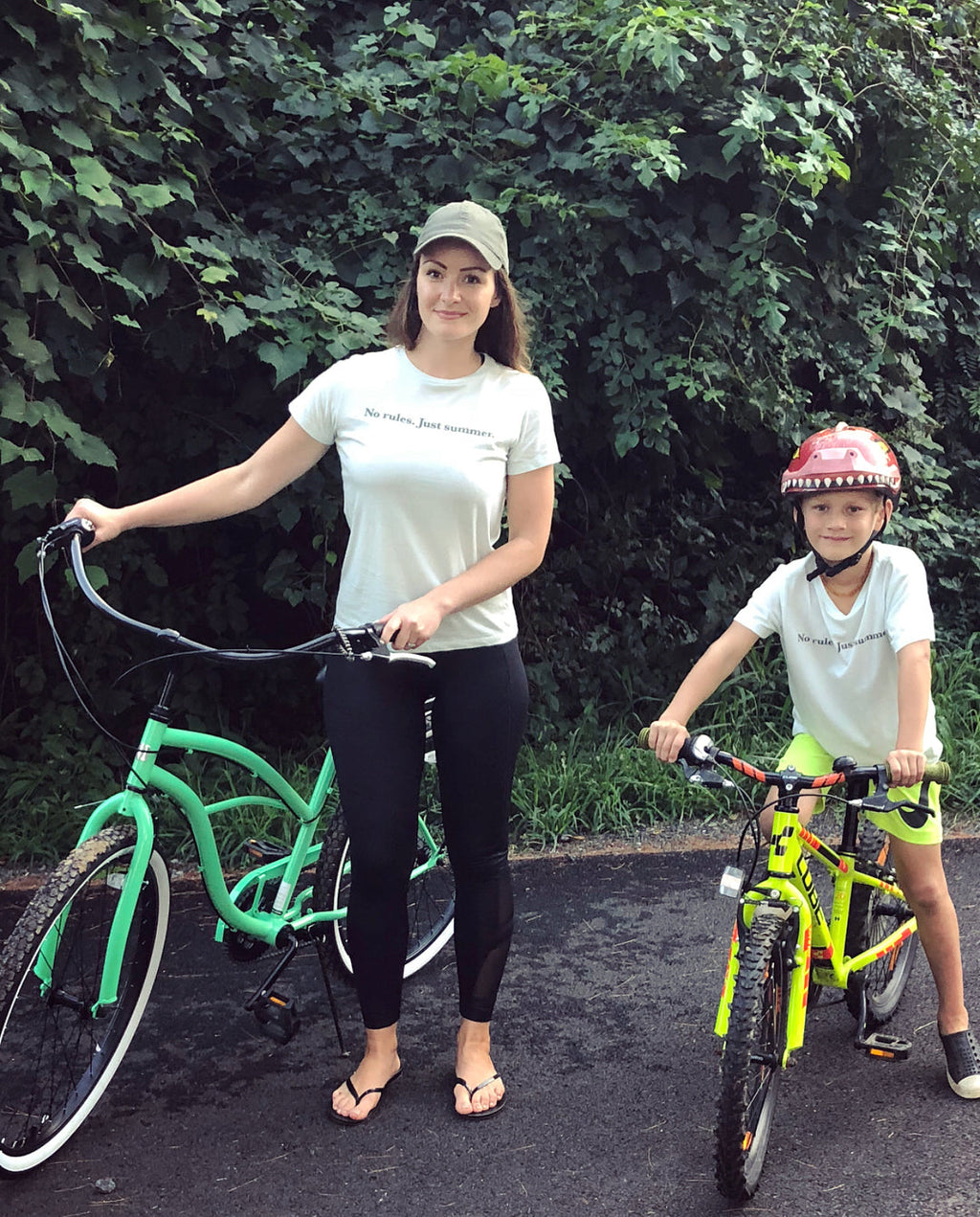 sixthreezero Around the Block Women's 24" Seven Speed Beach Cruiser Bicycle with Rear Rack — product view 18