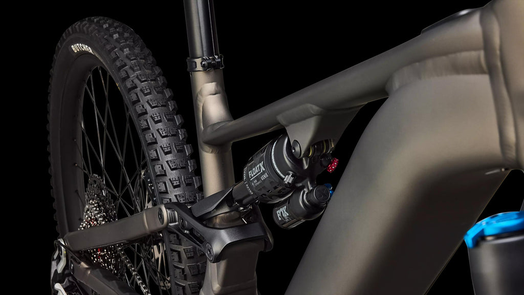 Turbo Levo 4 Comp Alloy (2026) — Satin Gunmetal / Obsidian — detail 60