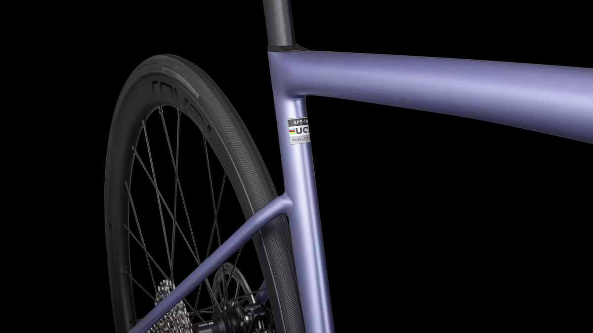Tarmac SL8 Expert - SRAM Rival AXS (2024) — Satin Powder Indigo Tint Over Silver Dust / White — detail 70