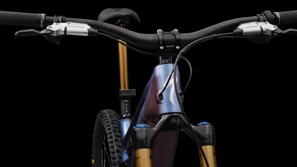 S-Works Turbo Levo 4 (2026) — Gloss Glacial Metallic / Red Pearl / Black Pearl — detail 180
