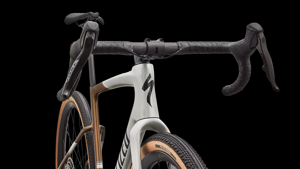 Crux 5 Expert - SRAM Force XPLR (2027) — Burnt Gold/Dolomite Metallic/Obsidian Metallic — detail 50