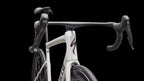 Tarmac SL8 Pro - SRAM Force AXS (2026) — Gloss Dolomite Metallic / Nebula Metallic — detail 50