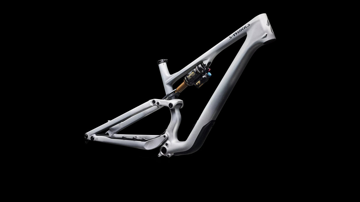 S-Works Stumpjumper 15 EVO Frameset - FOX FLOAT X GENIE Factory (2026) — Satin Shadow Silver / Ashen Grey / Gloss Black Liquid Metal — detail 50