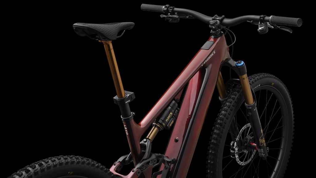 S-Works Turbo Levo 4 (2026) — Gloss Red Pearl / Black / Metallic White Silver — detail 360