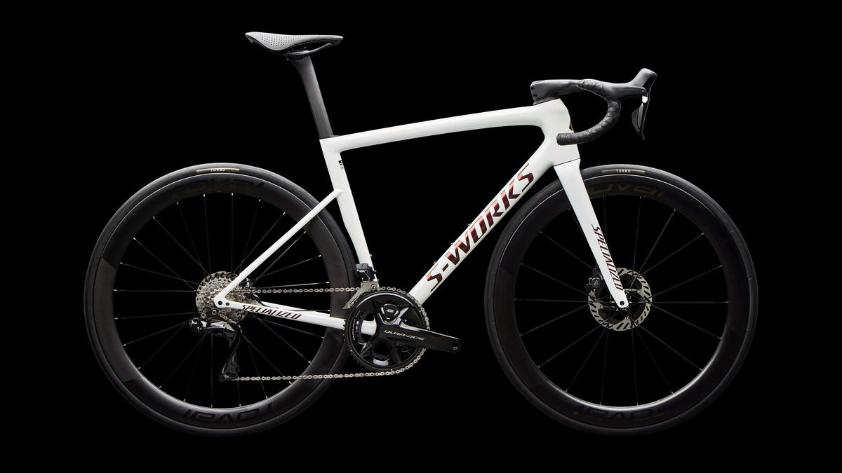 S-Works Tarmac SL8 - Shimano Dura-Ace Di2 (2026) — Gloss Metallic White Silver / Pearl / Black — side view