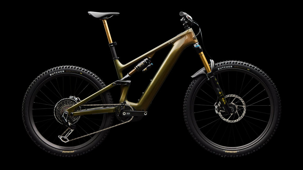 S-Works Turbo Levo 4 (2026) — Gloss Laurel Green / Burnt Gold / Chrome — side view
