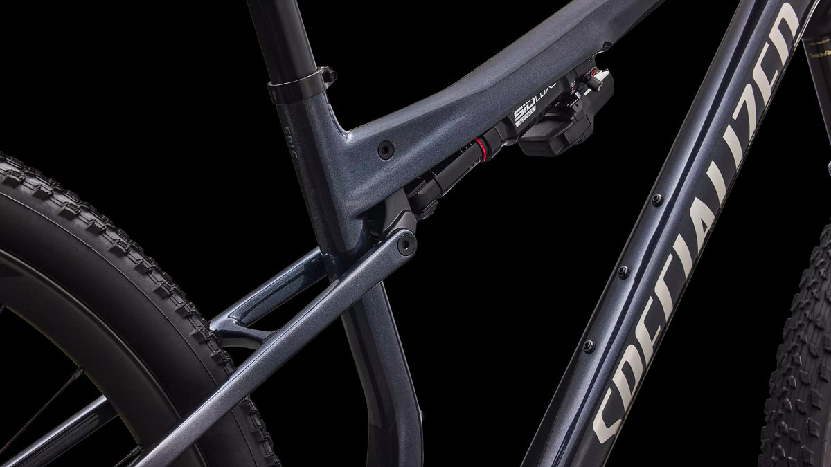 Epic 9 Pro (2027) — Gloss Carbon / Chaos Glitter Pearl / Chrome — detail 70