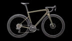 S-Works Tarmac SL8 – SRAM RED AXS (2025) — Gloss Cypress Metallic/Magenta to Gold Pearl/Satin Black Metallic — side view