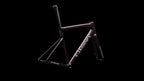 S-Works Tarmac SL8 Frameset - FACT 12r Carbon (2026) — Gloss Carbon / Bordeaux Metallic + Nebula Directional Brush / Pearl Over White — detail 60