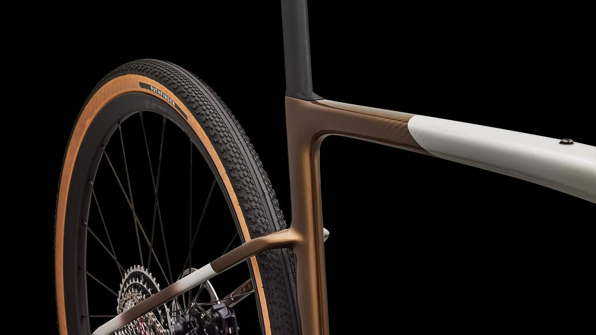 Crux 5 Expert - SRAM Force XPLR (2027) — Burnt Gold/Dolomite Metallic/Obsidian Metallic — detail 60