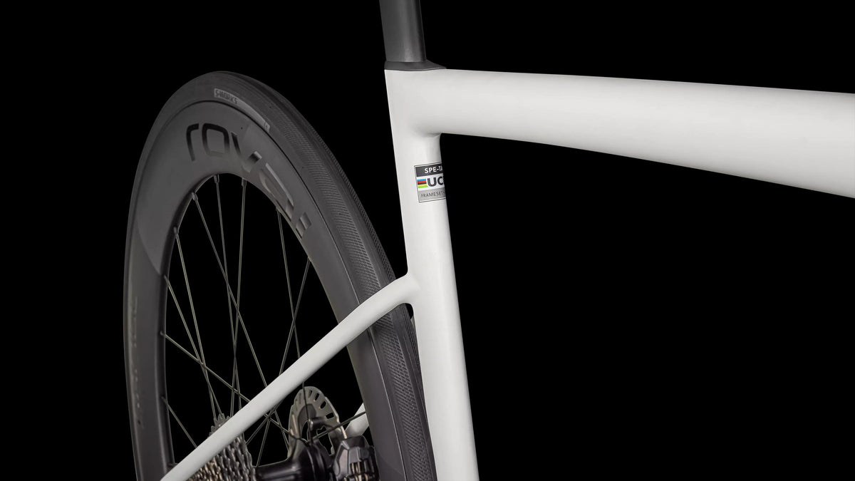 S-Works Tarmac SL8 - Shimano Dura-Ace Di2 (2024) — Satin Fog Tint / Green Ghost Pearl / Red Ghost Pearl Fade — detail 130