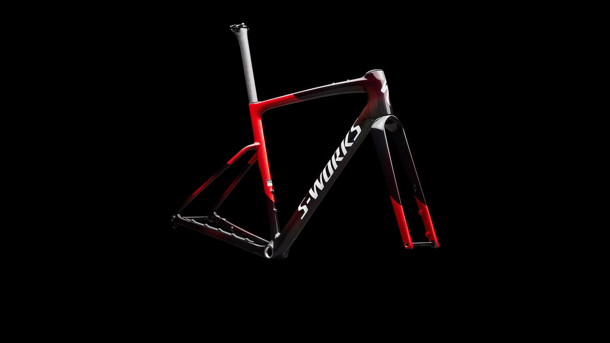 S-Works Crux 5 Frameset - FACT 12r Carbon (2027) — Cayenne Metallic/Red Tint/White Silver Metallic — detail 50
