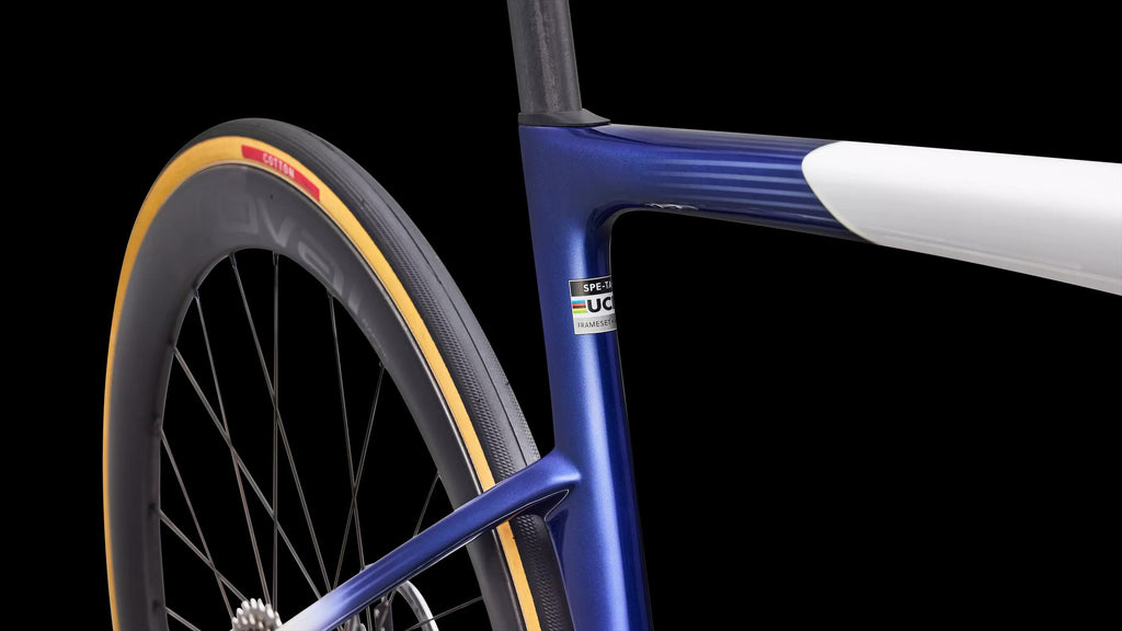 Tarmac SL9 S-Level - SRAM RED AXS (2027) — Gloss White / Majesty Blue Metallic / Black — detail 60