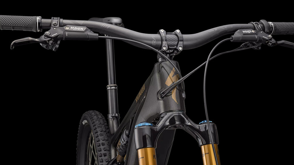 Turbo Levo 4 Pro (2026) — Gloss Metallic Obsidian / Burnt Gold Metallic — detail 50