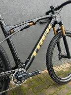 Trek Supercaliber 9.8 GX Gen 1 - Project One Sweet Gold Leaf (Large) — image 25