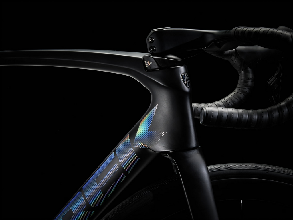 2024 Trek Émonda SLR 7 - Deep Smoke — image 3