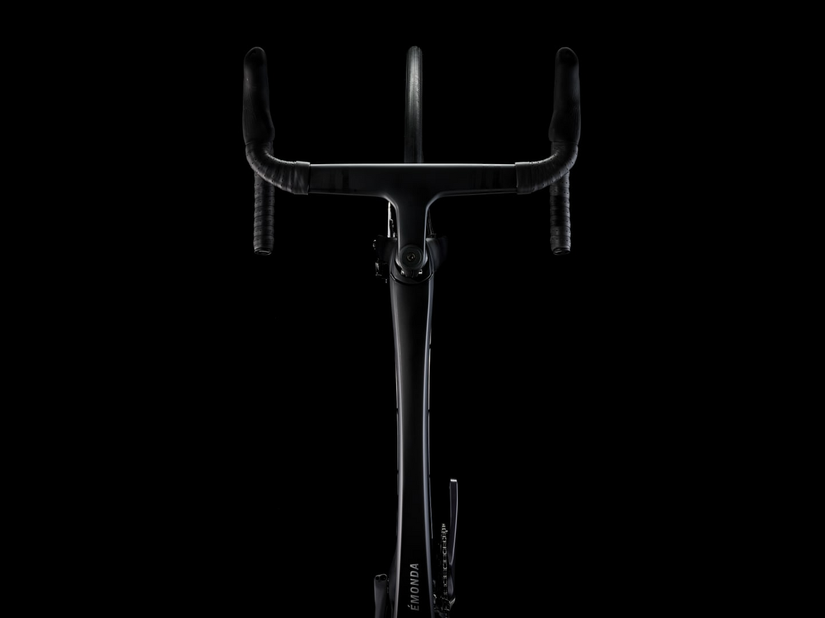 2024 Trek Émonda SLR 7 - Deep Smoke — image 7