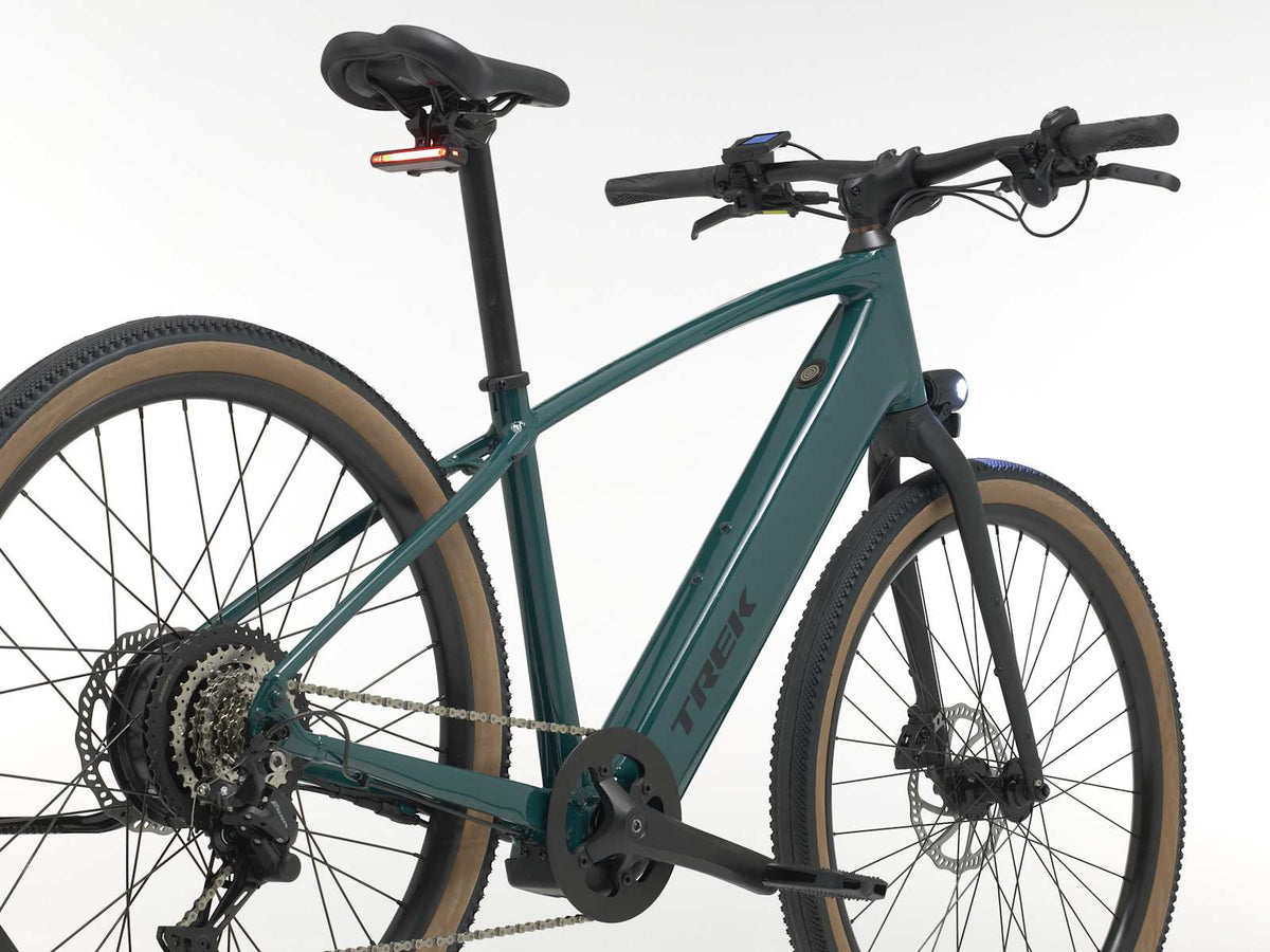 Trek FX+ 1 2027 — product view 8