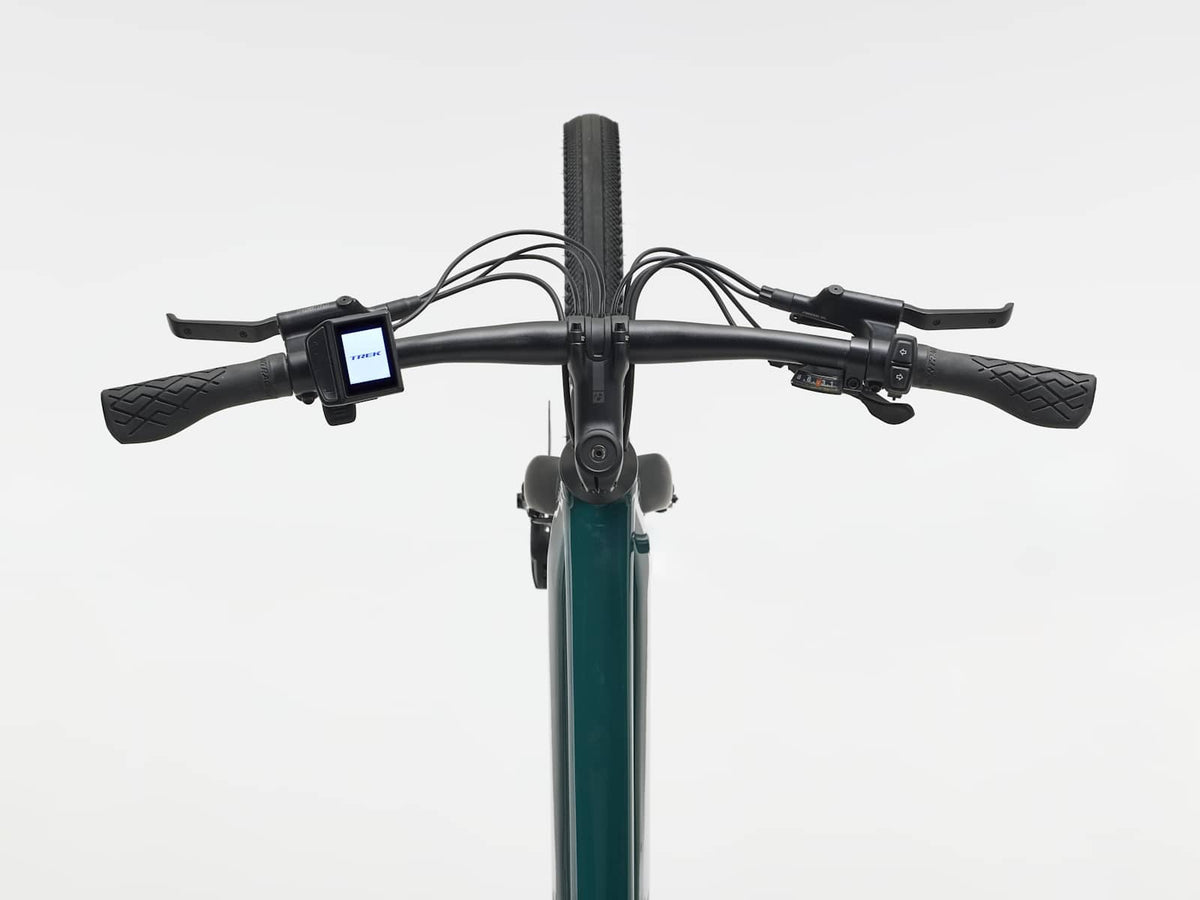 Trek FX+ 1S 2027 — product view 9