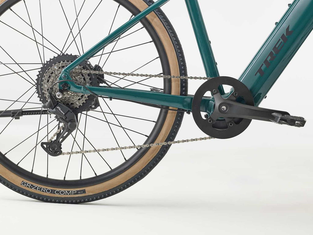 Trek FX+ 1 2027 — product view 11