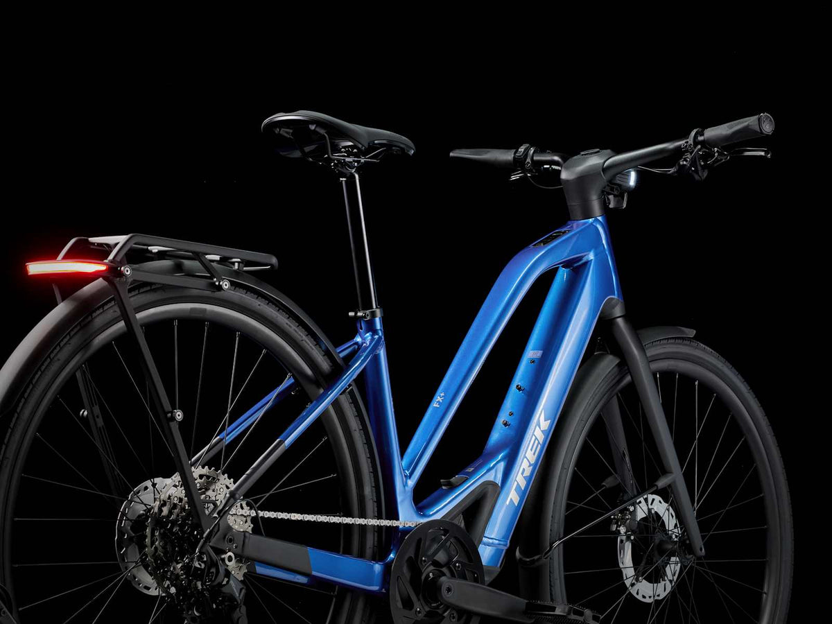 Trek FX+ 7S Midstep 2026 — product view 2