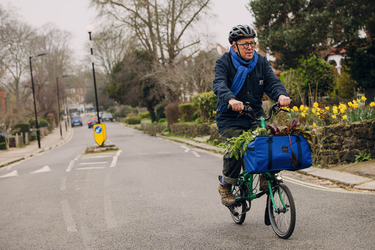 Brompton Electric C Line with SuperRoll+ - e-Motiq system - 4-speed — product view 4