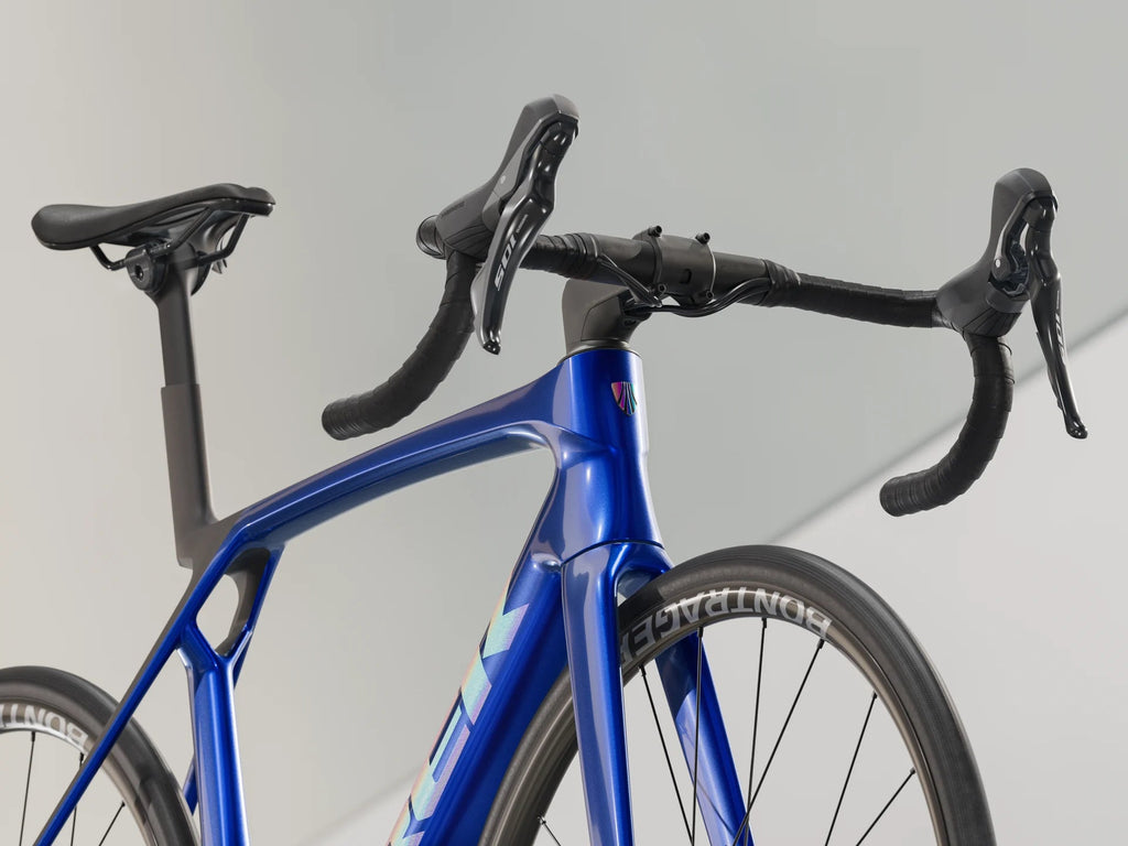 2025 Trek Madone SL 5 Gen 8 - Hex Blue — image 10