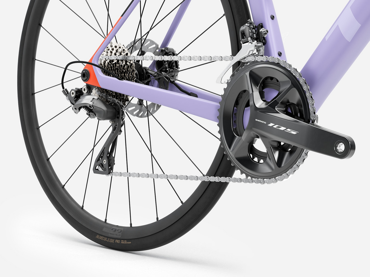 2026 Trek Madone SL 5 Gen 8 - Matte Lavender Haze/Deep Smoke — image 5