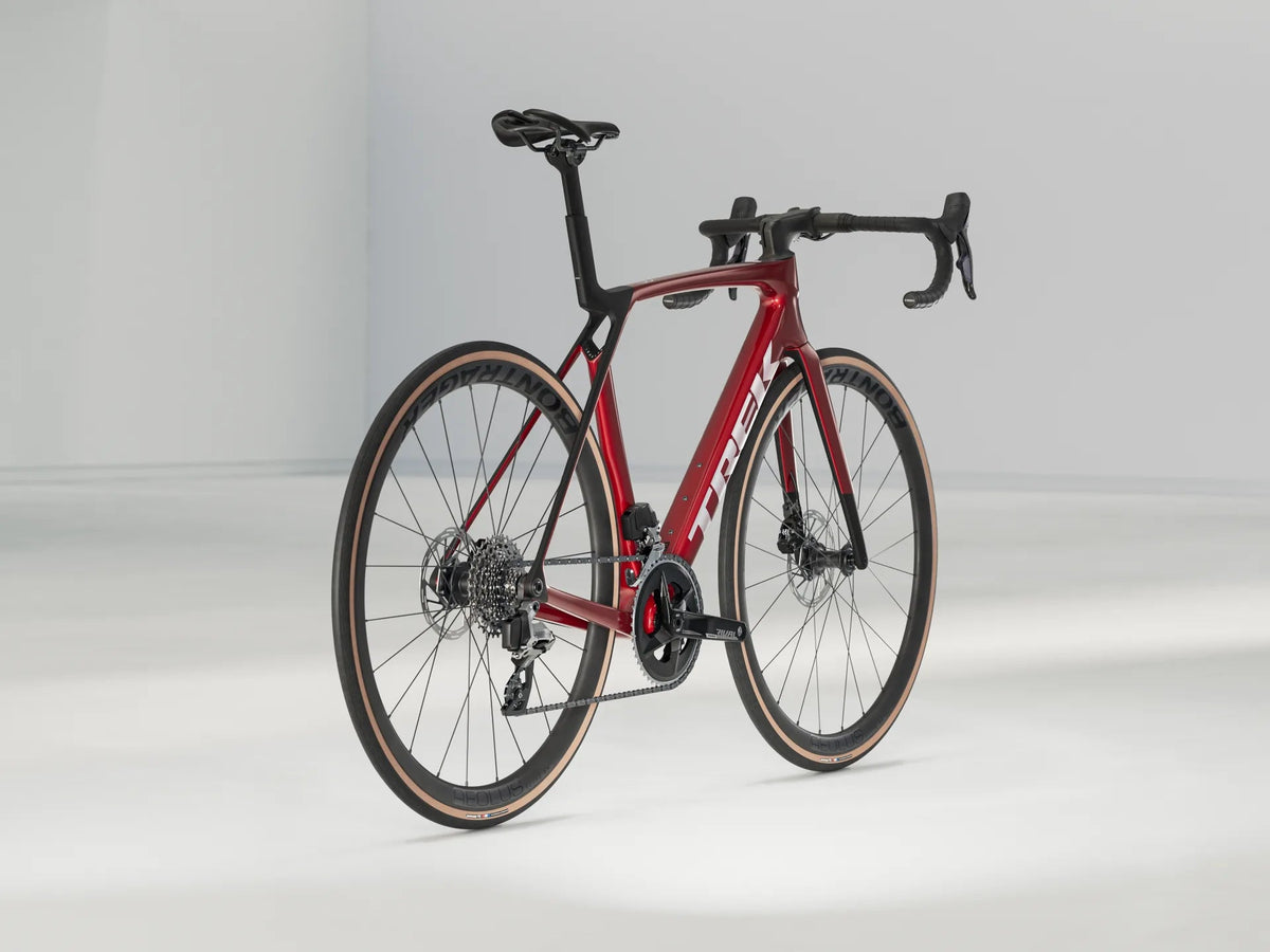 2025 Trek Madone SL 6 AXS Gen 8 - Crimson — image 2