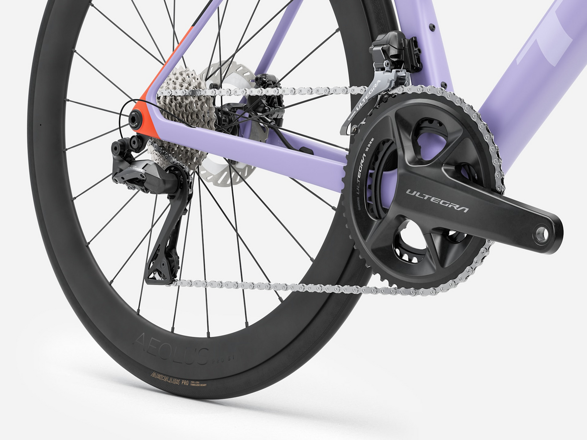 2027 Trek Madone SL 7 Gen 8 - Matte Lavender Haze/Deep Smoke — image 15