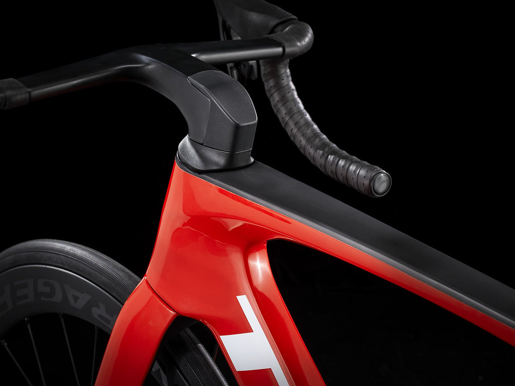 Gen 7 Trek Madone SLR 7 AXS - 56cm — image 6