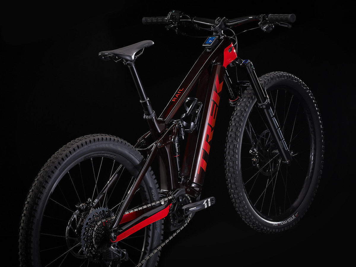 Trek Rail 9.8 GX AXS - Carbon Red Smoke/Viper Red — image 3